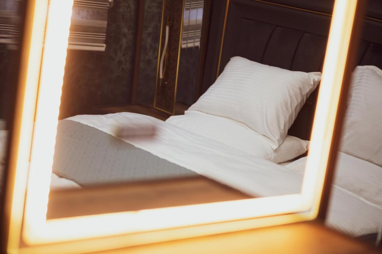 Hotel Premium Приштина Экстерьер фото