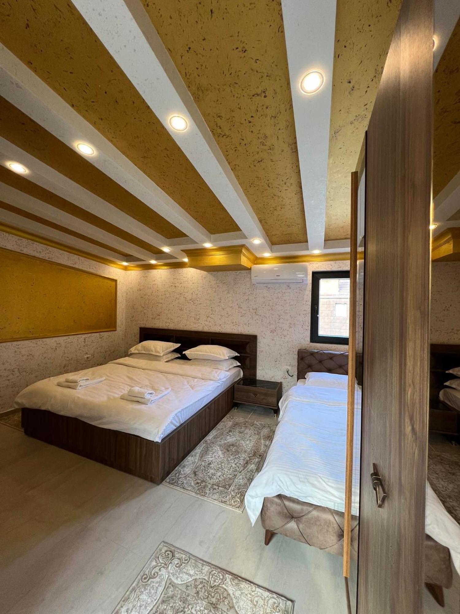 Hotel Premium Приштина Экстерьер фото