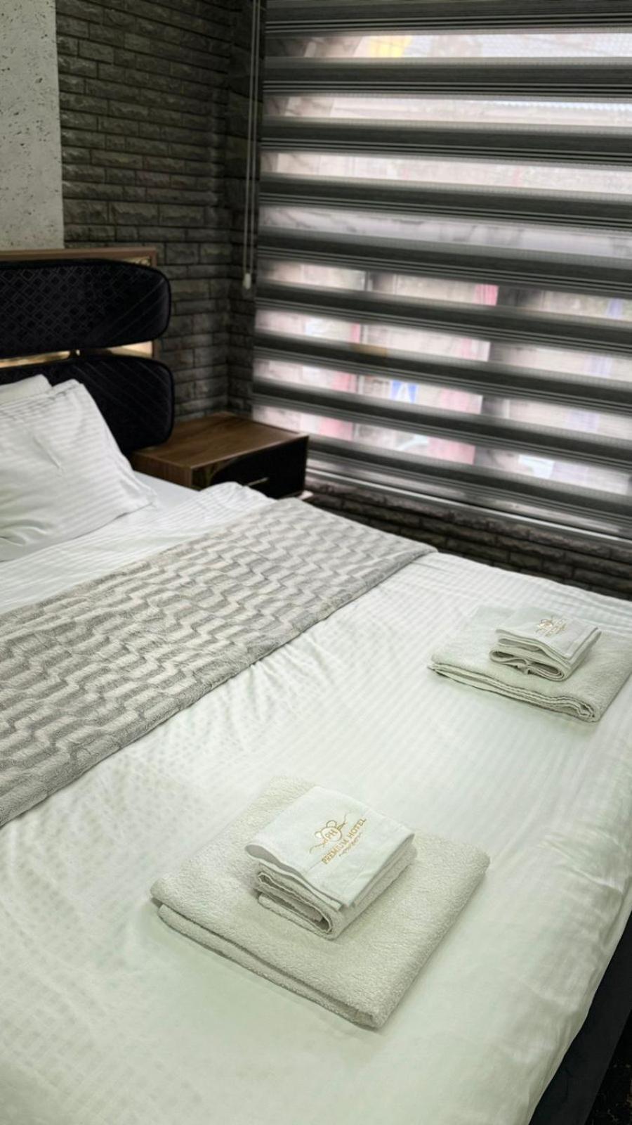 Hotel Premium Приштина Экстерьер фото
