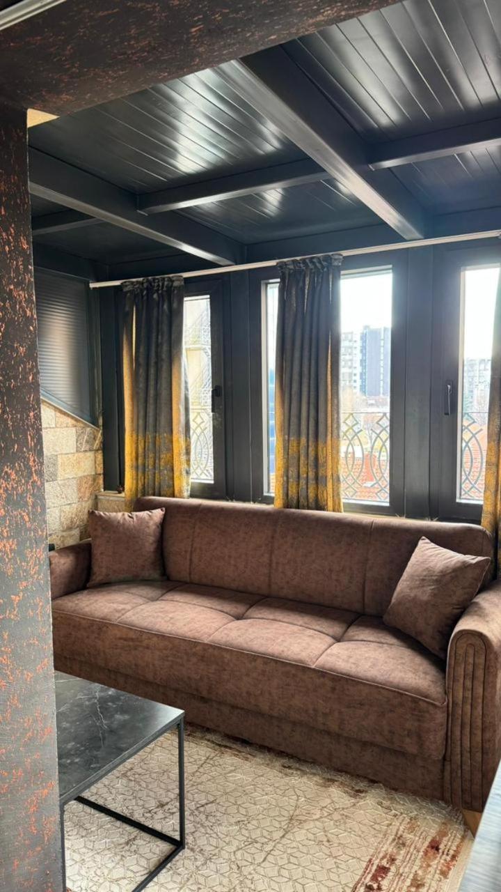 Hotel Premium Приштина Экстерьер фото